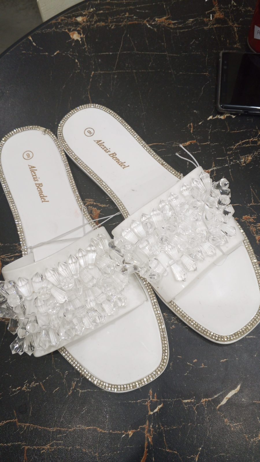Ladies shoes