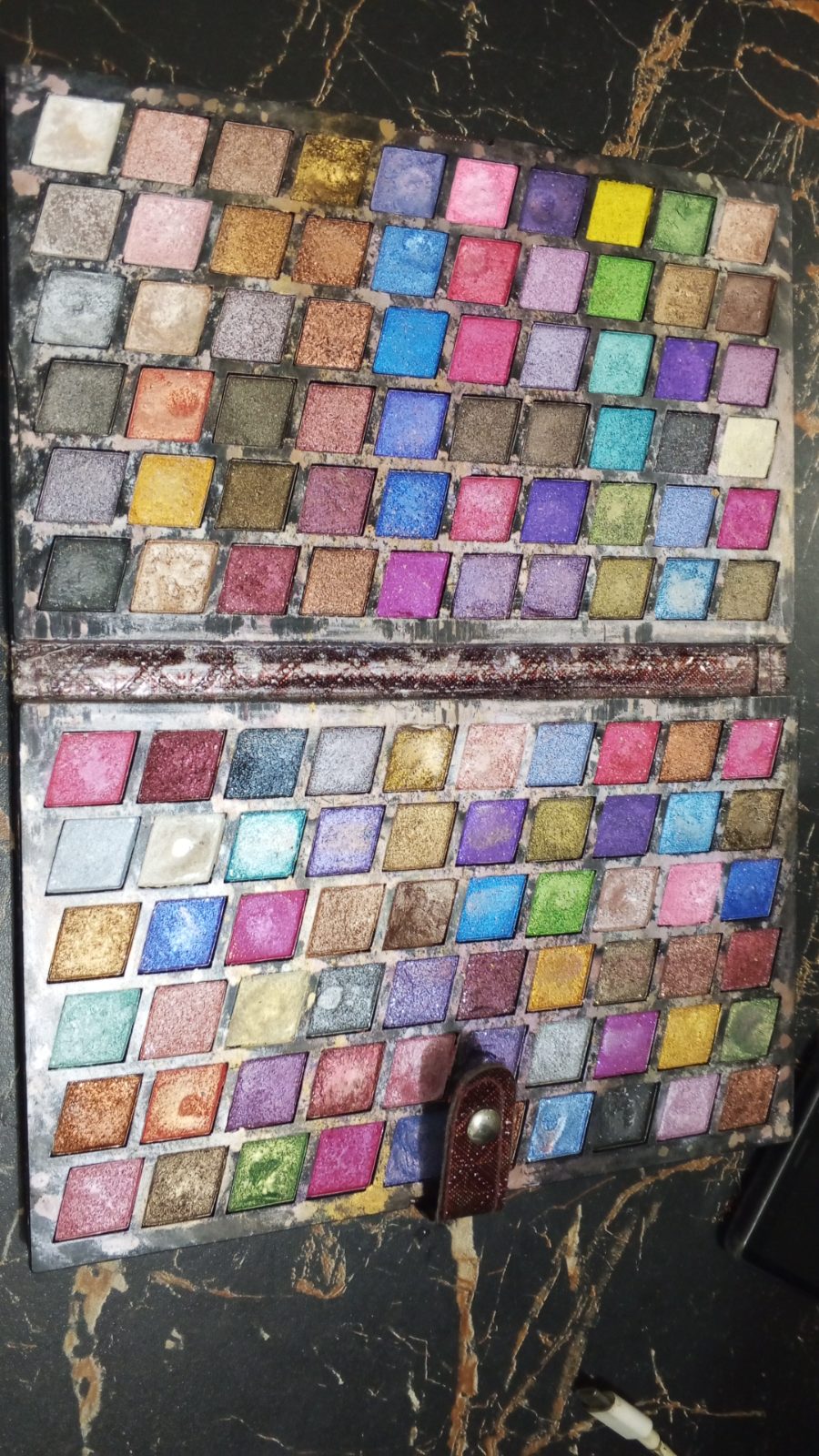 Eye shadows